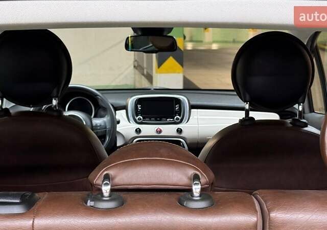 Бежевий Фіат 500X, об'ємом двигуна 2.36 л та пробігом 134 тис. км за 13900 $, фото 1 на Automoto.ua