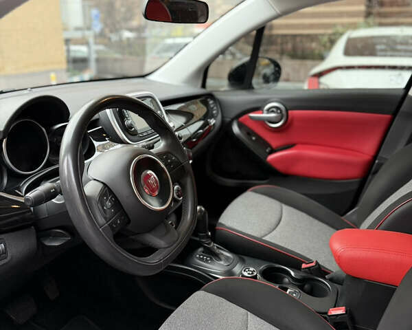 Черный Фиат 500X, объемом двигателя 2.4 л и пробегом 142 тыс. км за 11000 $, фото 7 на Automoto.ua