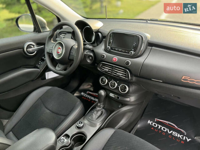 Черный Фиат 500 X, объемом двигателя 2.4 л и пробегом 134 тыс. км за 11700 $, фото 11 на Automoto.ua