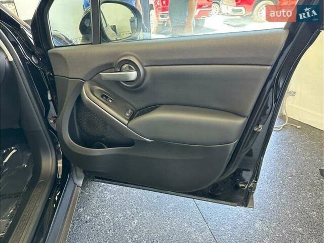 Черный Фиат 500 X, объемом двигателя 2.4 л и пробегом 11 тыс. км за 3000 $, фото 21 на Automoto.ua