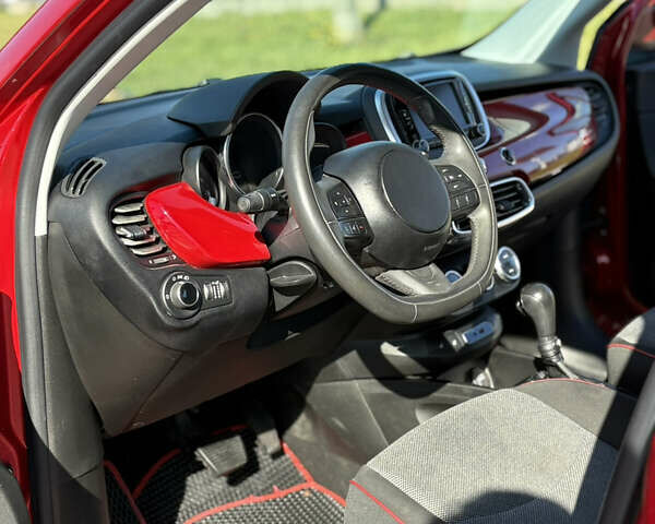 Красный Фиат 500 X, объемом двигателя 2.4 л и пробегом 110 тыс. км за 12200 $, фото 28 на Automoto.ua