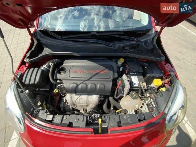 Червоний Фіат 500X, об'ємом двигуна 2.4 л та пробігом 208 тис. км за 11200 $, фото 32 на Automoto.ua