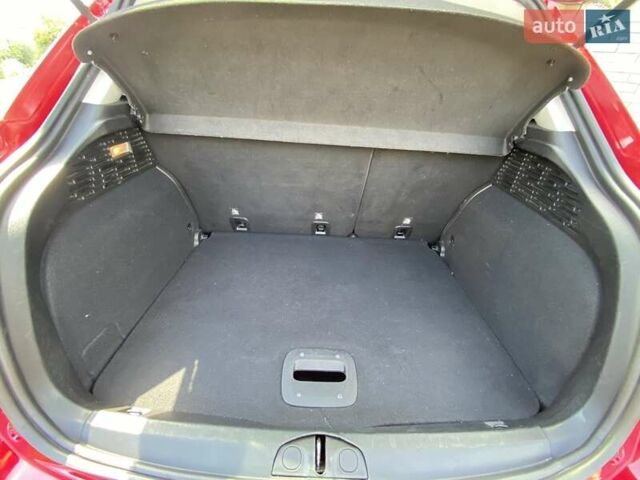 Червоний Фіат 500X, об'ємом двигуна 2.4 л та пробігом 208 тис. км за 11200 $, фото 40 на Automoto.ua