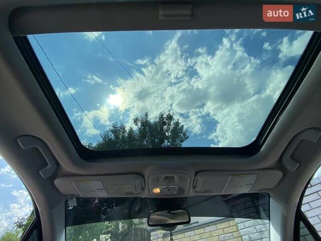 Червоний Фіат 500X, об'ємом двигуна 2.4 л та пробігом 208 тис. км за 11200 $, фото 17 на Automoto.ua