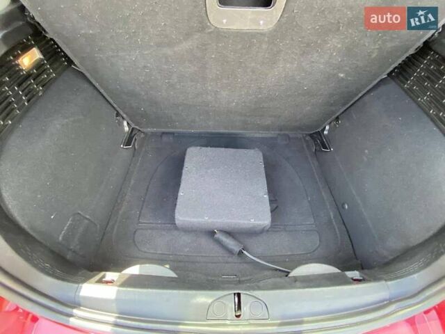 Червоний Фіат 500X, об'ємом двигуна 2.4 л та пробігом 208 тис. км за 11200 $, фото 16 на Automoto.ua