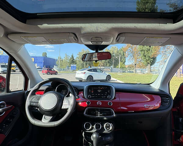 Красный Фиат 500 X, объемом двигателя 2.4 л и пробегом 110 тыс. км за 12200 $, фото 6 на Automoto.ua
