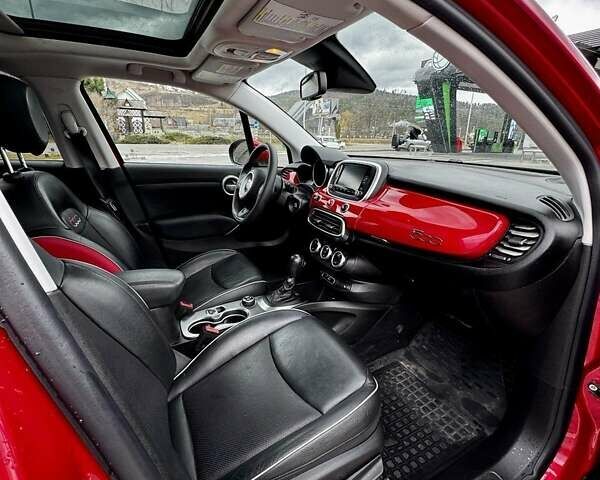 Красный Фиат 500 X, объемом двигателя 2.4 л и пробегом 49 тыс. км за 10599 $, фото 13 на Automoto.ua