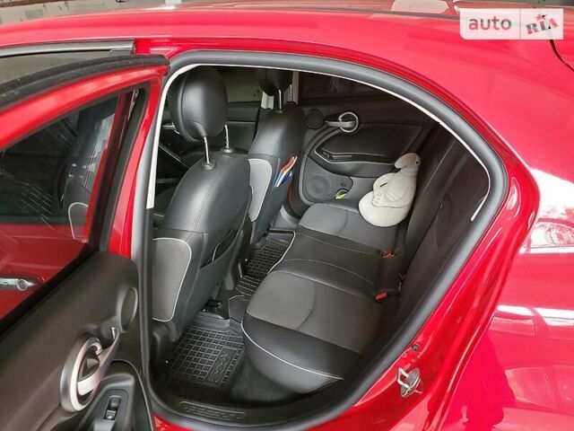 Красный Фиат 500X, объемом двигателя 1.4 л и пробегом 78 тыс. км за 14500 $, фото 4 на Automoto.ua