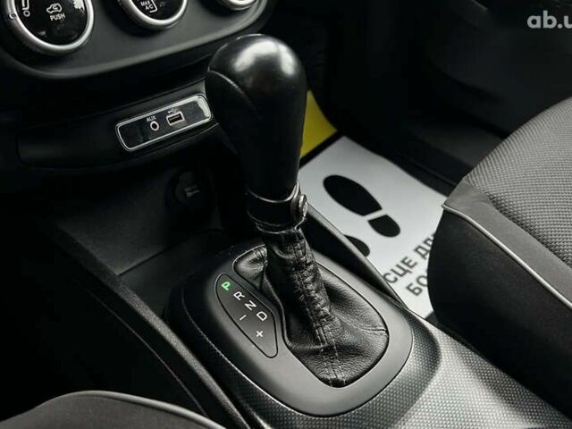 Фиат 500 X 2015 в Львове на Automoto.ua Фиат 500 X, объемом двигателя 2.4 л и пробегом 191 тыс. км за 10350 $, фото 15 на Automoto.ua