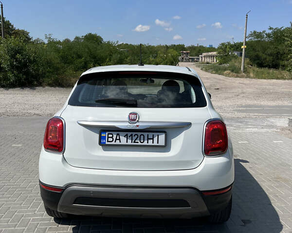 Фиат 500 X, объемом двигателя 1.37 л и пробегом 65 тыс. км за 16500 $, фото 5 на Automoto.ua