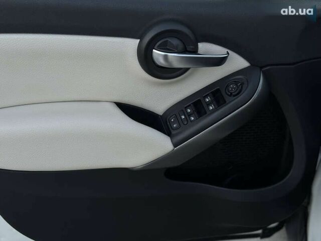 Фіат 500X, об'ємом двигуна 1.3 л та пробігом 59 тис. км за 15950 $, фото 29 на Automoto.ua