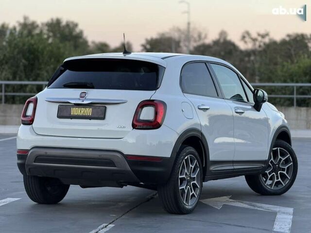 Фиат 500 X, объемом двигателя 1.3 л и пробегом 59 тыс. км за 16950 $, фото 10 на Automoto.ua