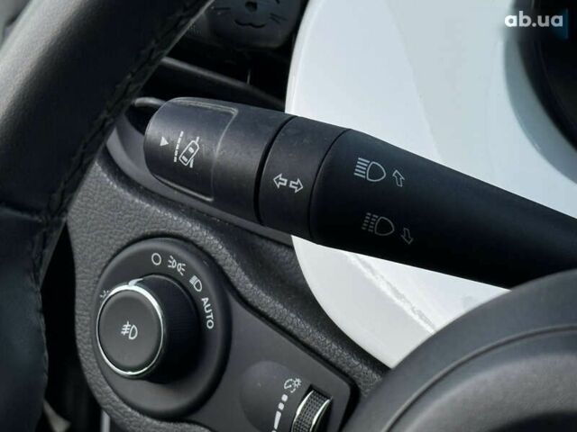 Фиат 500 X, объемом двигателя 1.3 л и пробегом 59 тыс. км за 16950 $, фото 27 на Automoto.ua