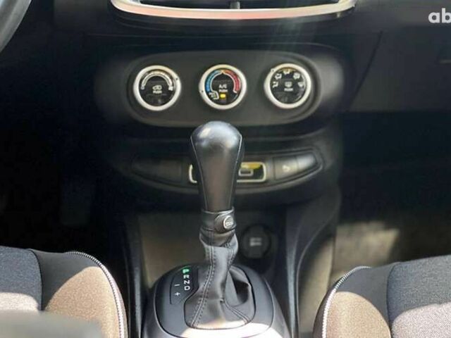 Фіат 500 X, об'ємом двигуна 1.3 л та пробігом 201 тис. км за 14700 $, фото 18 на Automoto.ua