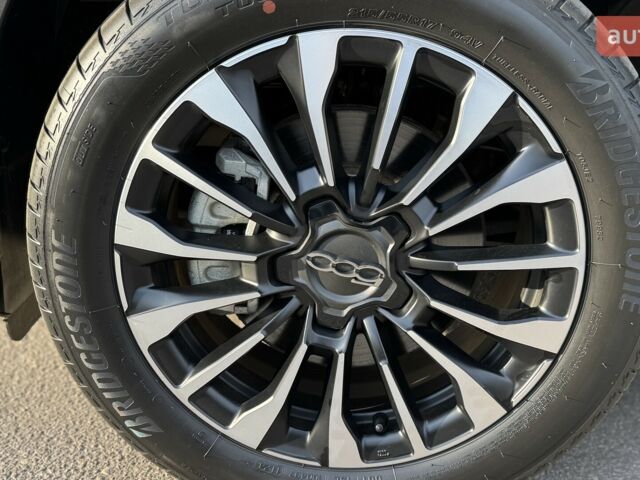 Фиат 500 X, объемом двигателя 1.37 л и пробегом 0 тыс. км за 23527 $, фото 34 на Automoto.ua