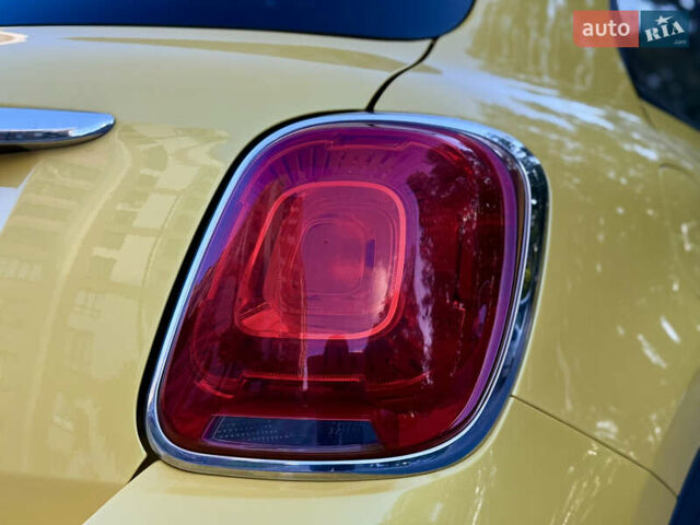 Желтый Фиат 500 X, объемом двигателя 2.4 л и пробегом 164 тыс. км за 9900 $, фото 15 на Automoto.ua
