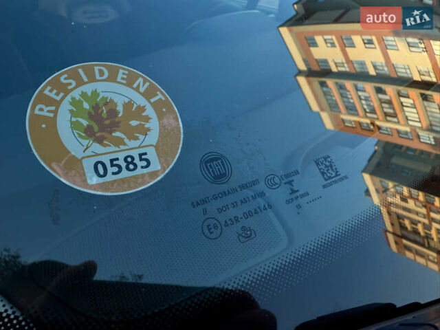 Желтый Фиат 500 X, объемом двигателя 2.4 л и пробегом 164 тыс. км за 9900 $, фото 39 на Automoto.ua