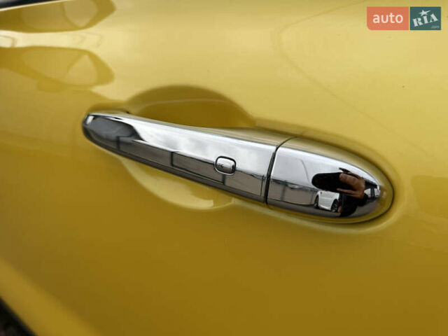 Желтый Фиат 500X, объемом двигателя 1.4 л и пробегом 95 тыс. км за 14190 $, фото 9 на Automoto.ua