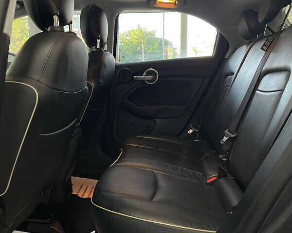 Серый Фиат 500X, объемом двигателя 2.4 л и пробегом 79 тыс. км за 15500 $, фото 4 на Automoto.ua