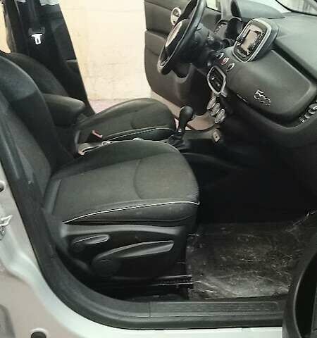 Фиат 500 X 2017 в Киеве на Automoto.ua Серый Фиат 500 X, объемом двигателя 2.36 л и пробегом 108 тыс. км за 8480 $, фото 5 на Automoto.ua