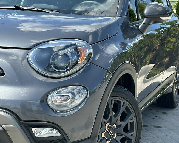 Сірий Фіат 500 X, об'ємом двигуна 2.36 л та пробігом 121 тис. км за 11800 $, фото 12 на Automoto.ua