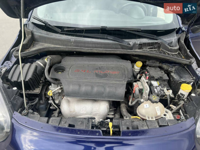 Фиат 500 X 2015 в Каменце-Подольском на Automoto.ua Синий Фиат 500 X, объемом двигателя 2.36 л и пробегом 120 тыс. км за 10500 $, фото 20 на Automoto.ua