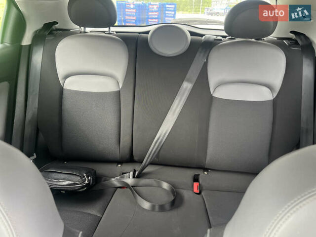Фиат 500 X 2015 в Каменце-Подольском на Automoto.ua Синий Фиат 500 X, объемом двигателя 2.36 л и пробегом 120 тыс. км за 10500 $, фото 27 на Automoto.ua