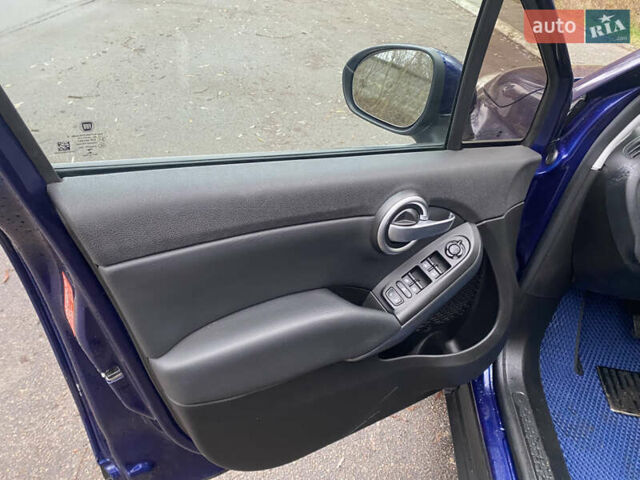Синій Фіат 500X, об'ємом двигуна 2.4 л та пробігом 110 тис. км за 10800 $, фото 36 на Automoto.ua