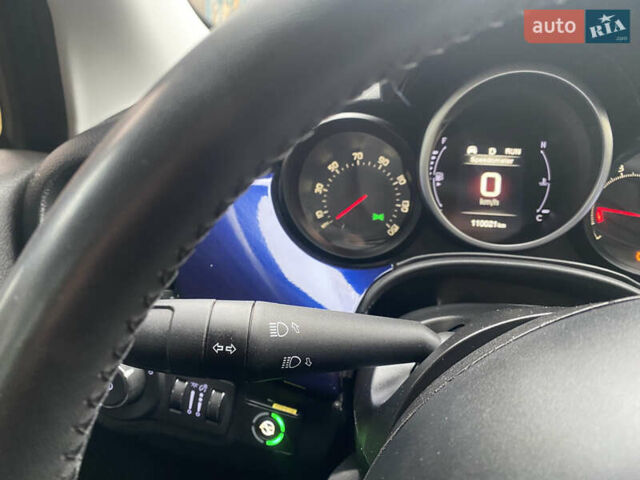 Синій Фіат 500X, об'ємом двигуна 2.4 л та пробігом 110 тис. км за 10800 $, фото 48 на Automoto.ua