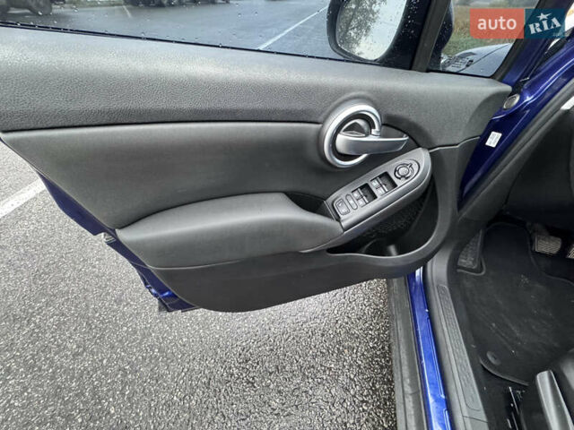 Синий Фиат 500 X, объемом двигателя 2.36 л и пробегом 121 тыс. км за 12400 $, фото 8 на Automoto.ua