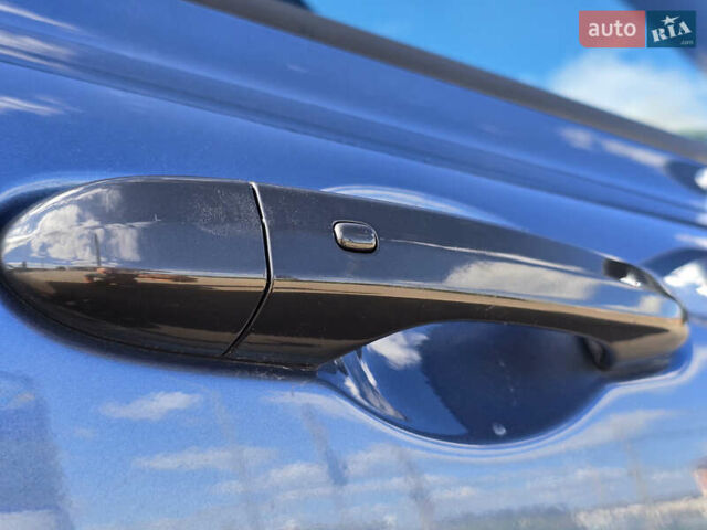 Синий Фиат 500 X, объемом двигателя 2.36 л и пробегом 51 тыс. км за 15800 $, фото 9 на Automoto.ua