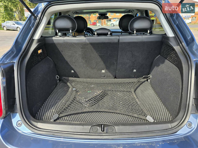 Синий Фиат 500 X, объемом двигателя 2.36 л и пробегом 51 тыс. км за 15800 $, фото 15 на Automoto.ua