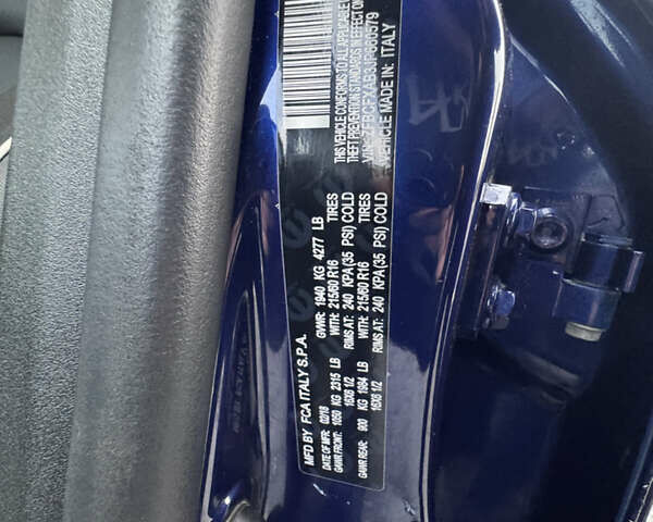 Синий Фиат 500 X, объемом двигателя 2.36 л и пробегом 121 тыс. км за 12400 $, фото 13 на Automoto.ua