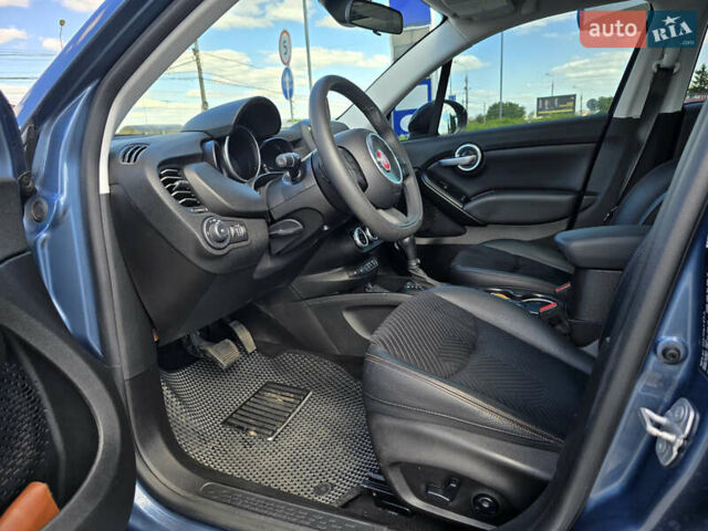 Синий Фиат 500 X, объемом двигателя 2.36 л и пробегом 51 тыс. км за 15800 $, фото 26 на Automoto.ua
