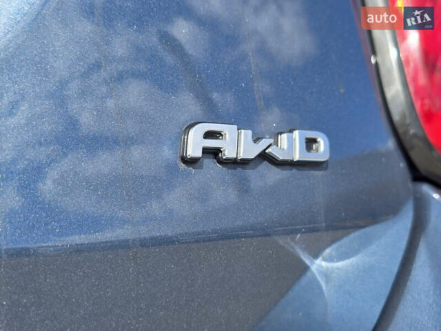 Синий Фиат 500 X, объемом двигателя 2.36 л и пробегом 51 тыс. км за 15800 $, фото 12 на Automoto.ua