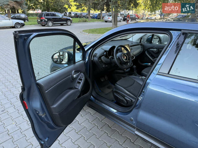 Фиат 500 X 2018 в Черновцах на Automoto.ua Синий Фиат 500 X, объемом двигателя 1.33 л и пробегом 72 тыс. км за 13500 $, фото 8 на Automoto.ua