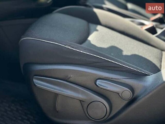 Синій Фіат 500 X, об'ємом двигуна 1.33 л та пробігом 201 тис. км за 14700 $, фото 10 на Automoto.ua