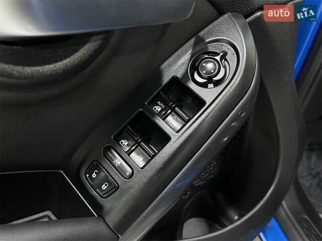 Синий Фиат 500 X, объемом двигателя 1.3 л и пробегом 17 тыс. км за 2950 $, фото 14 на Automoto.ua