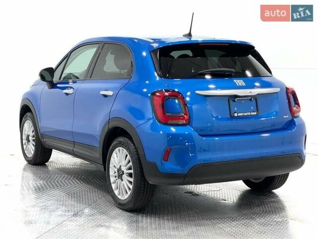 Синий Фиат 500 X, объемом двигателя 1.3 л и пробегом 17 тыс. км за 2950 $, фото 5 на Automoto.ua