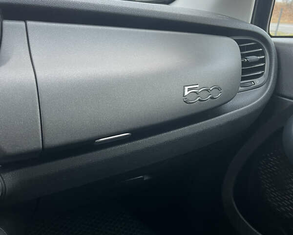 Зеленый Фиат 500X, объемом двигателя 2.4 л и пробегом 220 тыс. км за 9888 $, фото 21 на Automoto.ua