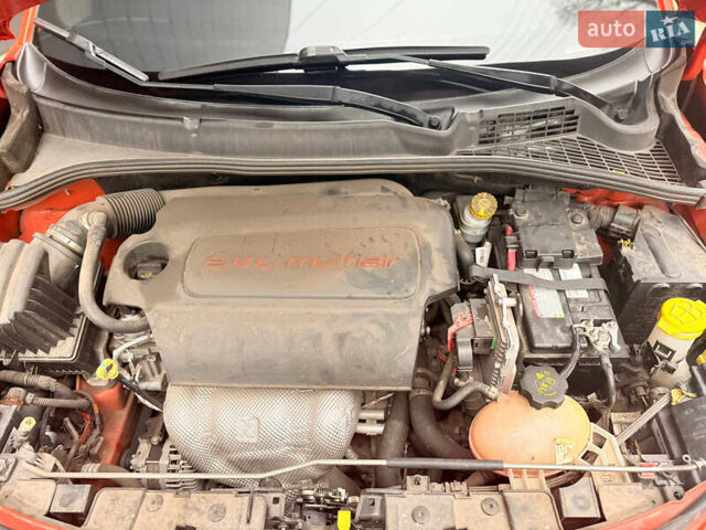 Помаранчевий Фіат 500X, об'ємом двигуна 2.4 л та пробігом 114 тис. км за 11500 $, фото 25 на Automoto.ua