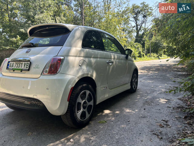 Белый Фиат 500e, объемом двигателя 0 л и пробегом 115 тыс. км за 6500 $, фото 2 на Automoto.ua