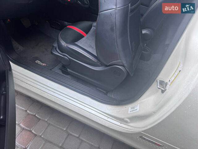 Белый Фиат 500e, объемом двигателя 0 л и пробегом 75 тыс. км за 6100 $, фото 10 на Automoto.ua