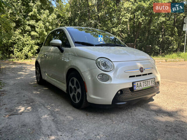 Белый Фиат 500e, объемом двигателя 0 л и пробегом 115 тыс. км за 6500 $, фото 3 на Automoto.ua