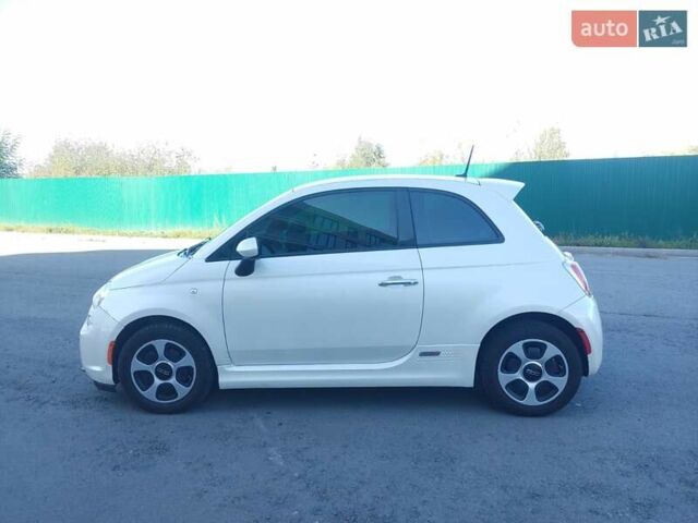Белый Фиат 500e, объемом двигателя 0 л и пробегом 138 тыс. км за 5500 $, фото 5 на Automoto.ua