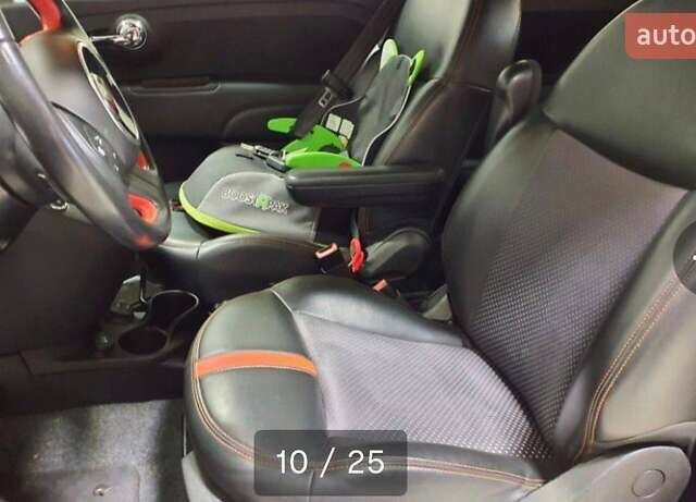 Белый Фиат 500e, объемом двигателя 0 л и пробегом 45 тыс. км за 6850 $, фото 5 на Automoto.ua