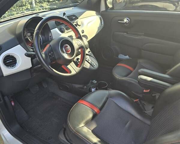 Белый Фиат 500e, объемом двигателя 0 л и пробегом 87 тыс. км за 8300 $, фото 4 на Automoto.ua