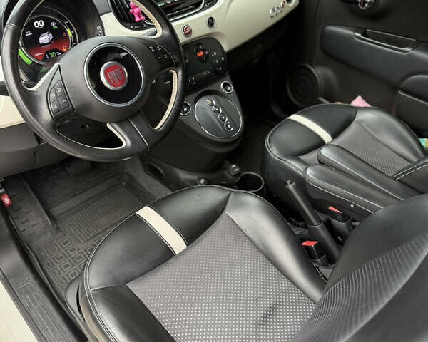 Белый Фиат 500e, объемом двигателя 0 л и пробегом 84 тыс. км за 7390 $, фото 18 на Automoto.ua