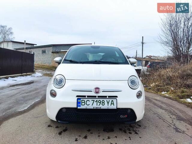 Белый Фиат 500e, объемом двигателя 0 л и пробегом 98 тыс. км за 7000 $, фото 3 на Automoto.ua