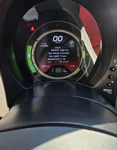 Белый Фиат 500e, объемом двигателя 0 л и пробегом 58 тыс. км за 7500 $, фото 14 на Automoto.ua